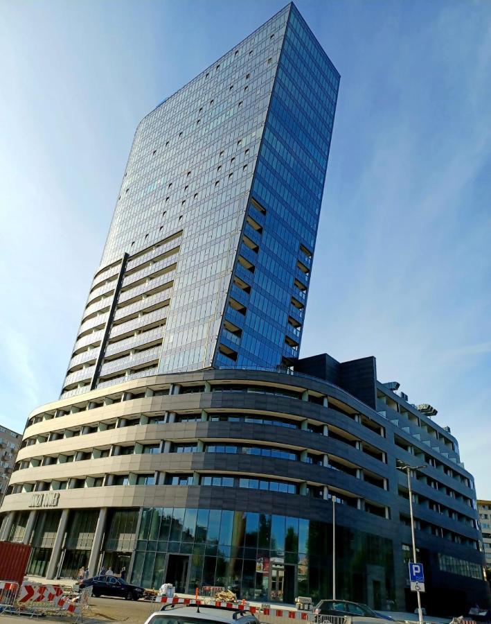 Hanza Tower Ajp Lux *